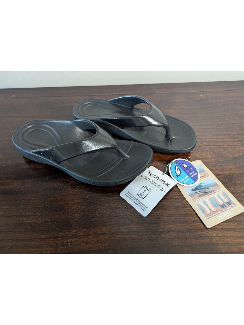 Aetrex Orthotic Flip Flops - Various Sizes - Black Gloss - New with tags